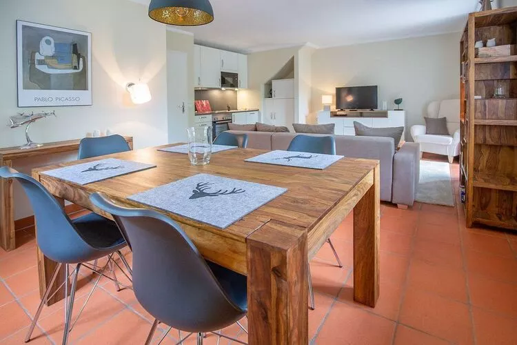 Typ E EG oder OG 4 Personen-Dining room