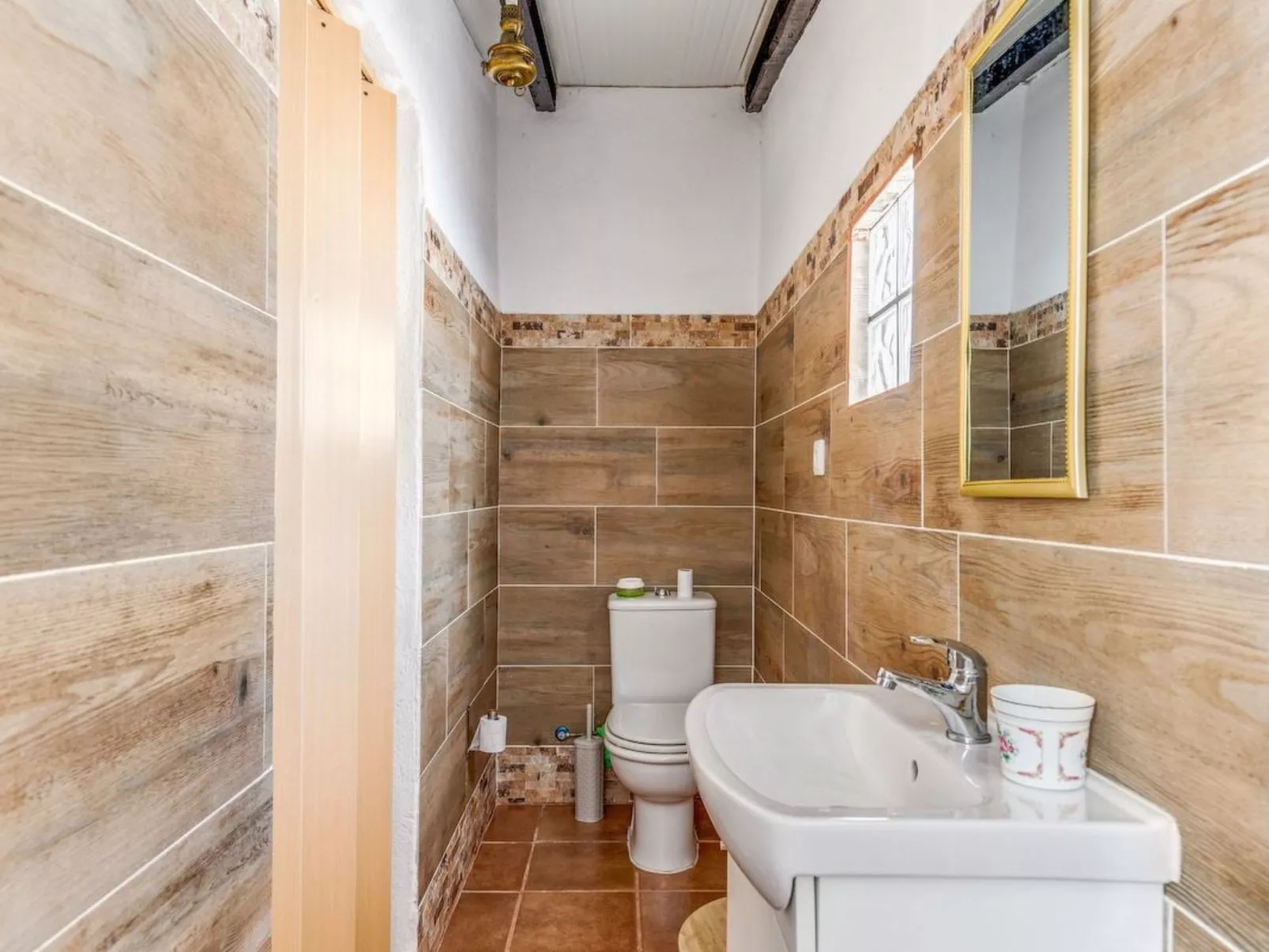 Die Welt des Mondes 1-Dedans