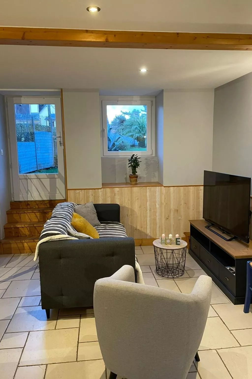 Stadthaus mit eigenem Garten und Grill