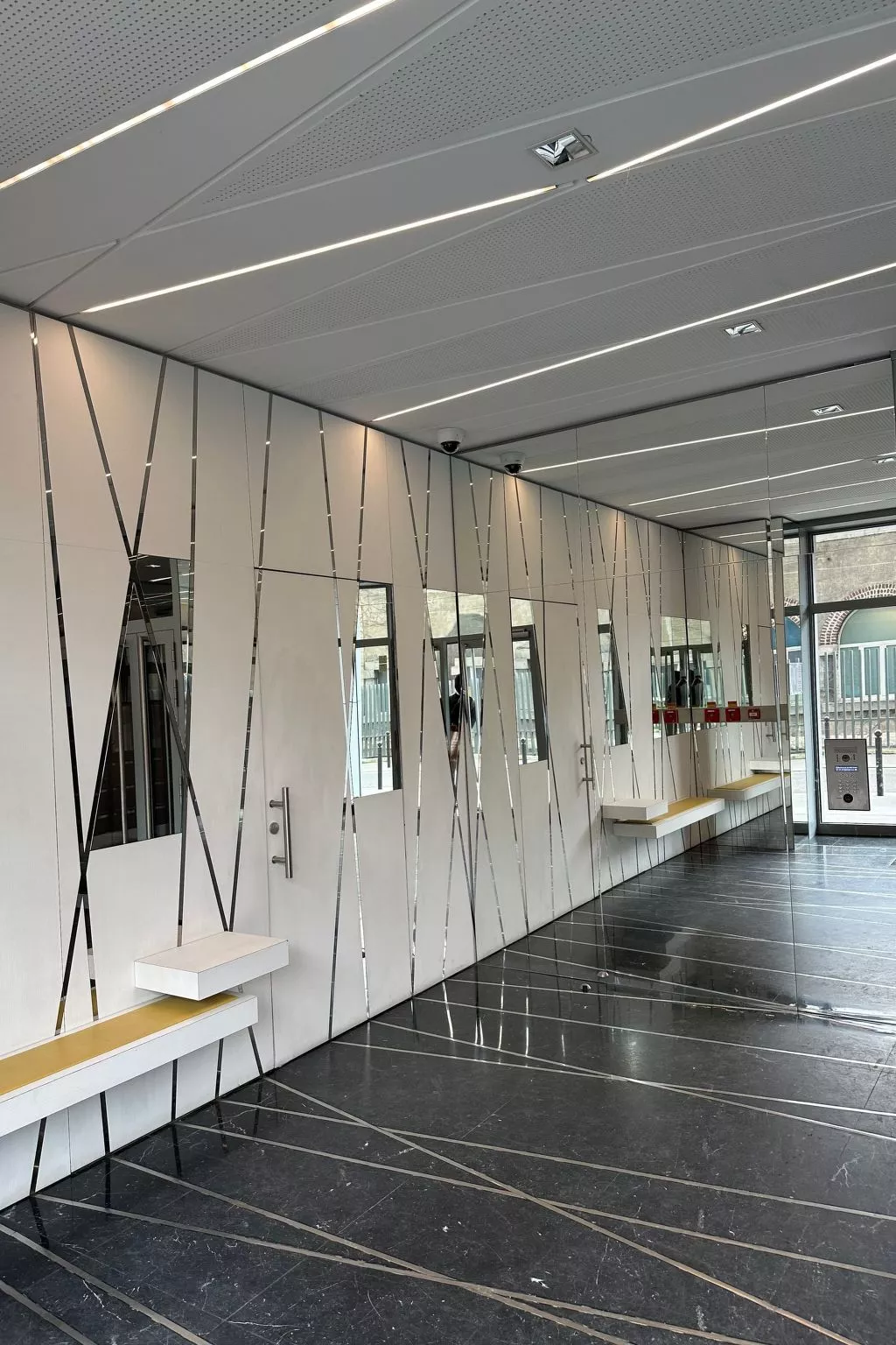 Wohnung "Paris 17" mit Balkon-Draußen