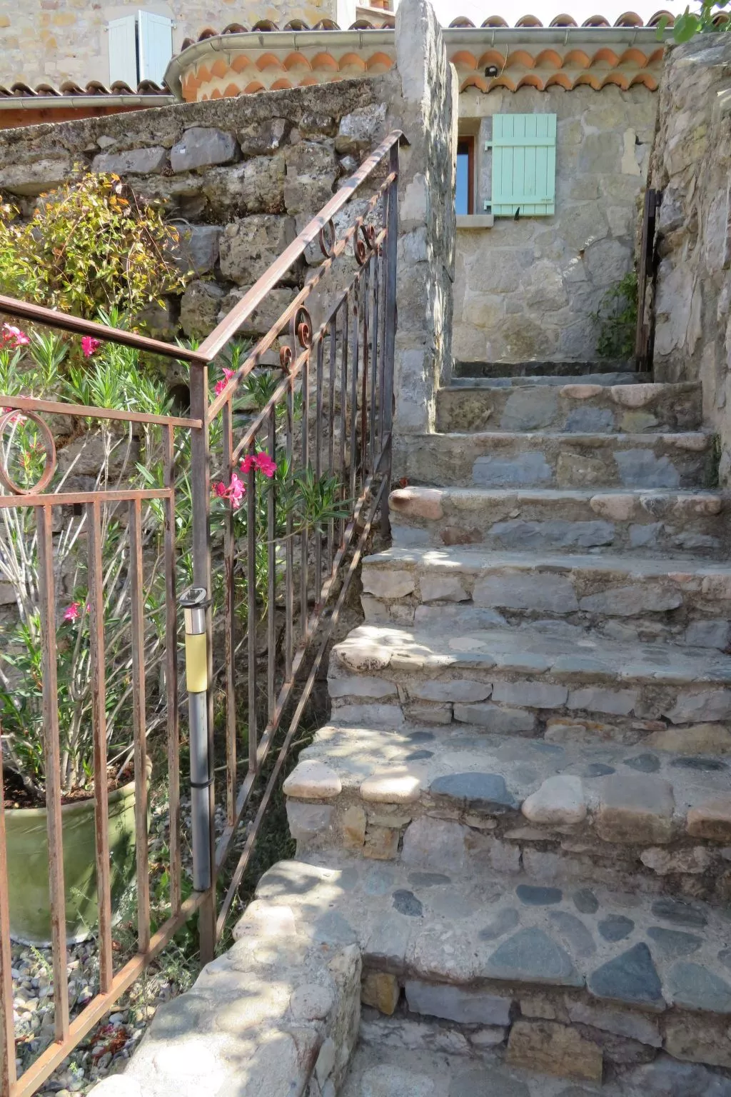 Haus für 6 Personen mit eigener Terrasse-Draußen