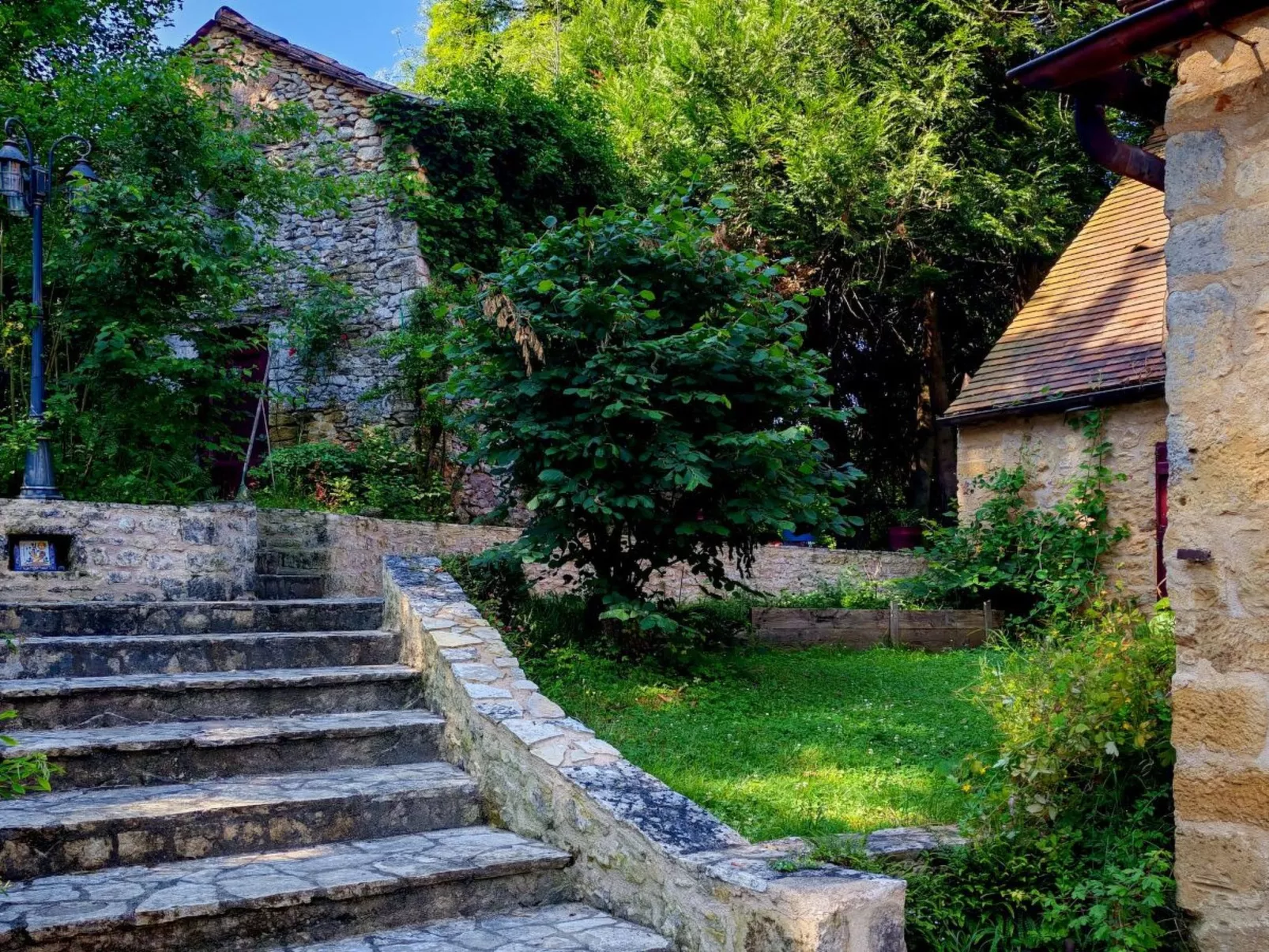 Studio "Vert d'Eau" mit Blick auf das Wasser-Outside