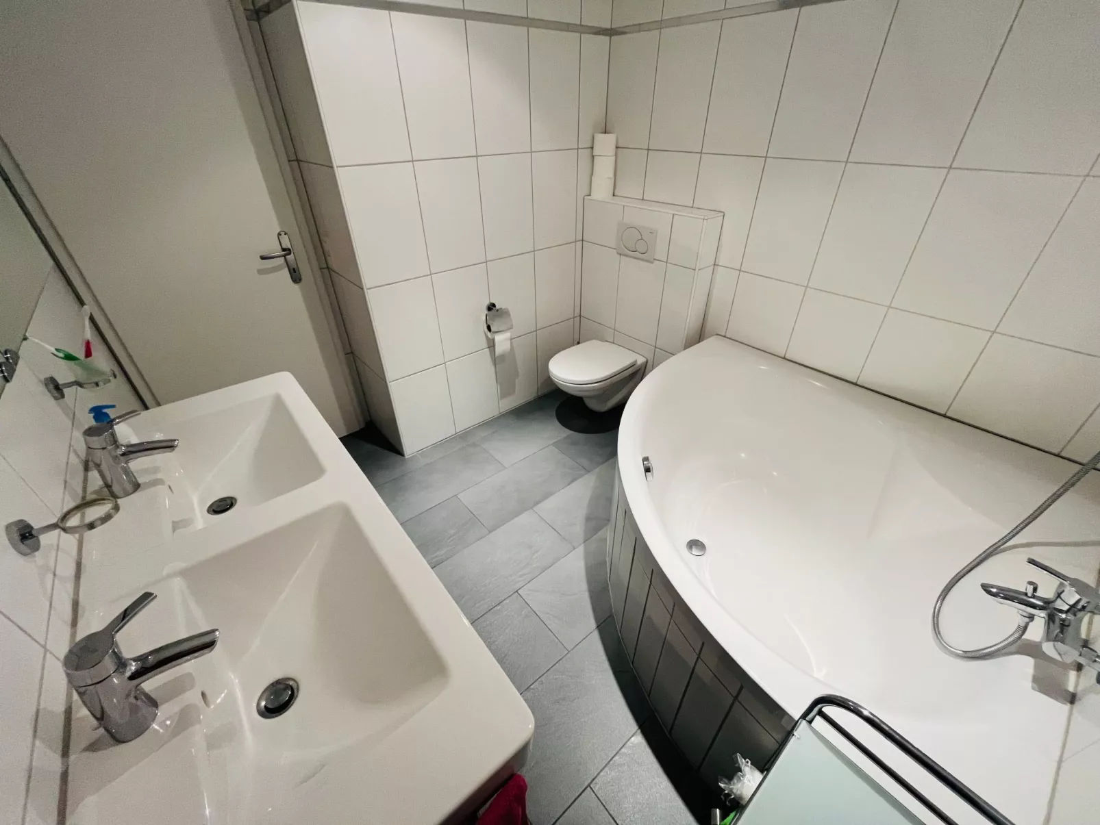 La Camelina - Contra-Drinnen