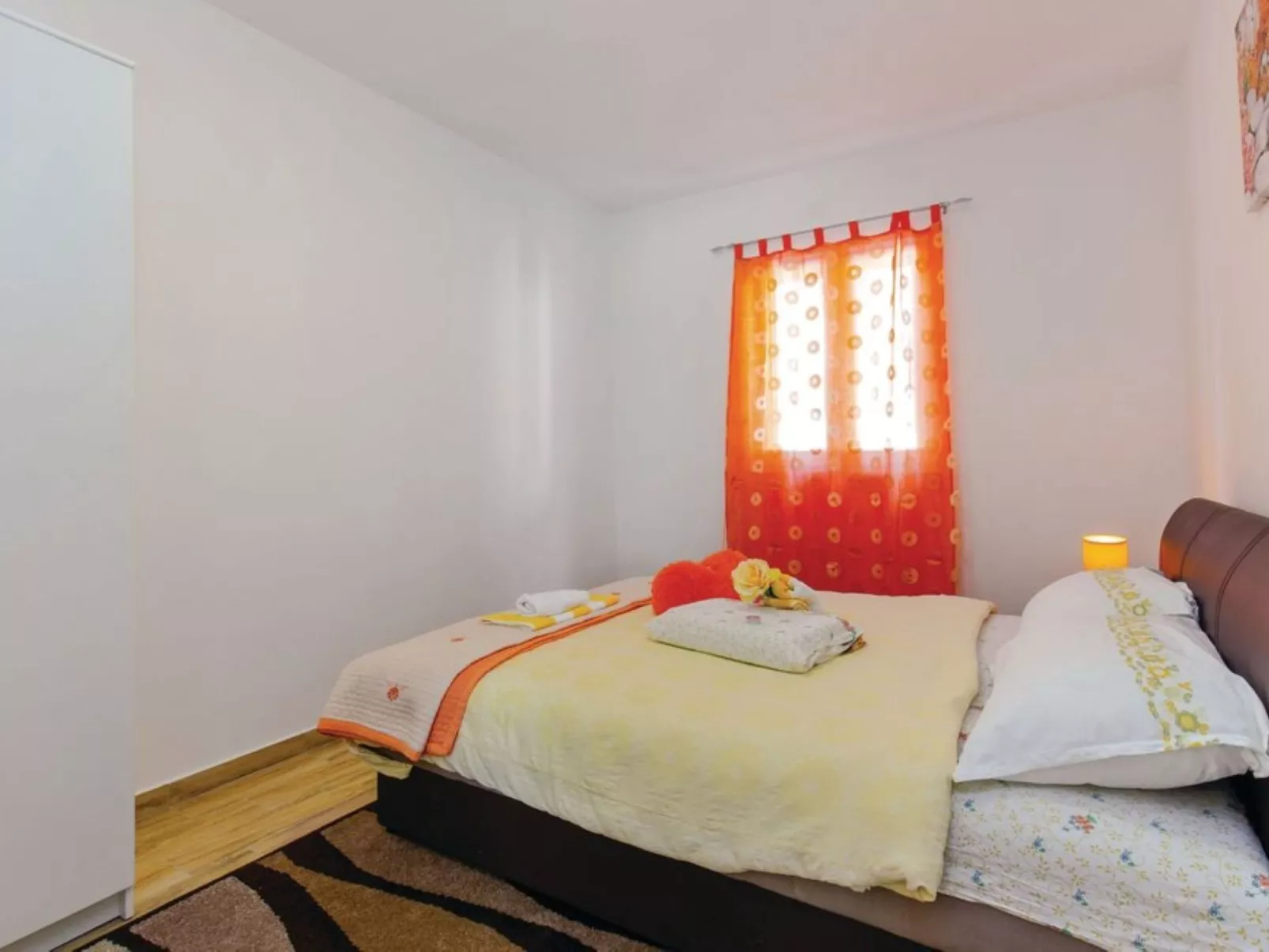 Villa "Haus mit pool" mit eigenem Pool-Drinnen