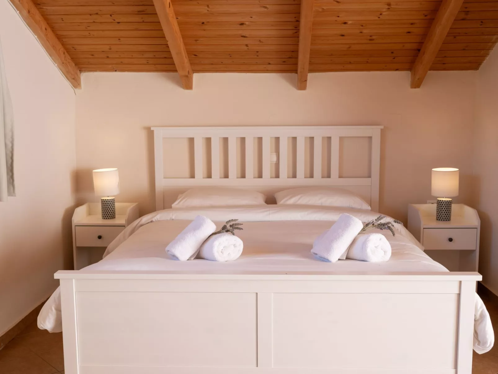 Schönes Landhaus mit 3 Schlafzimmern in der Nähe von Nafplio.-Inside