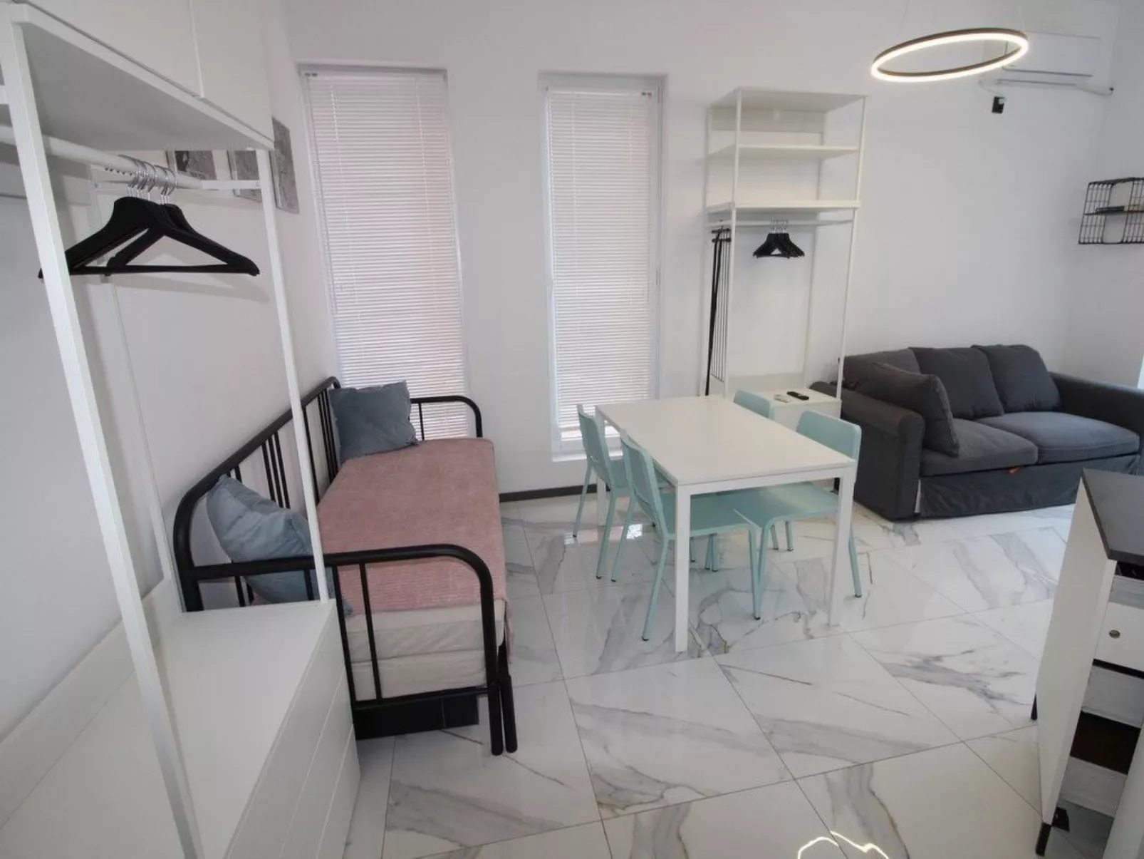 Menada - Sonnentag 6 - Modernes Studio - Image-tags.info