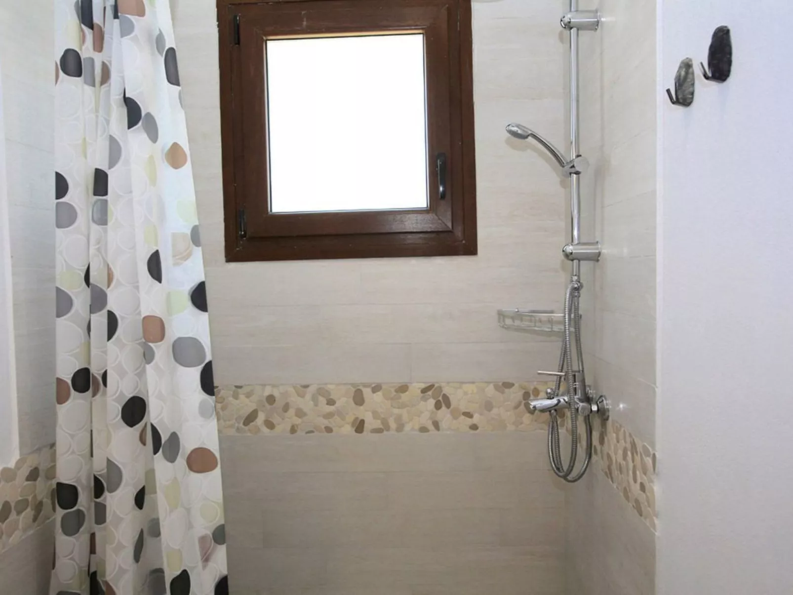 Ruhig gelegene Wohnung mit Meerblick an einem abgelegenen Strand-Dedans