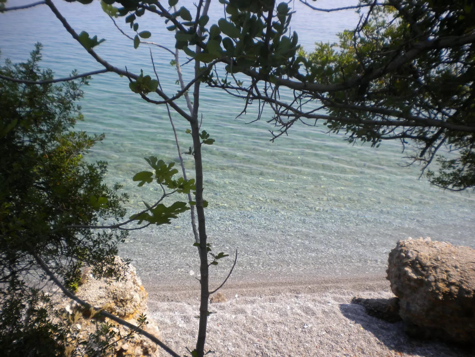 Steinhaus in Leonido mit Parkplatz-Outside