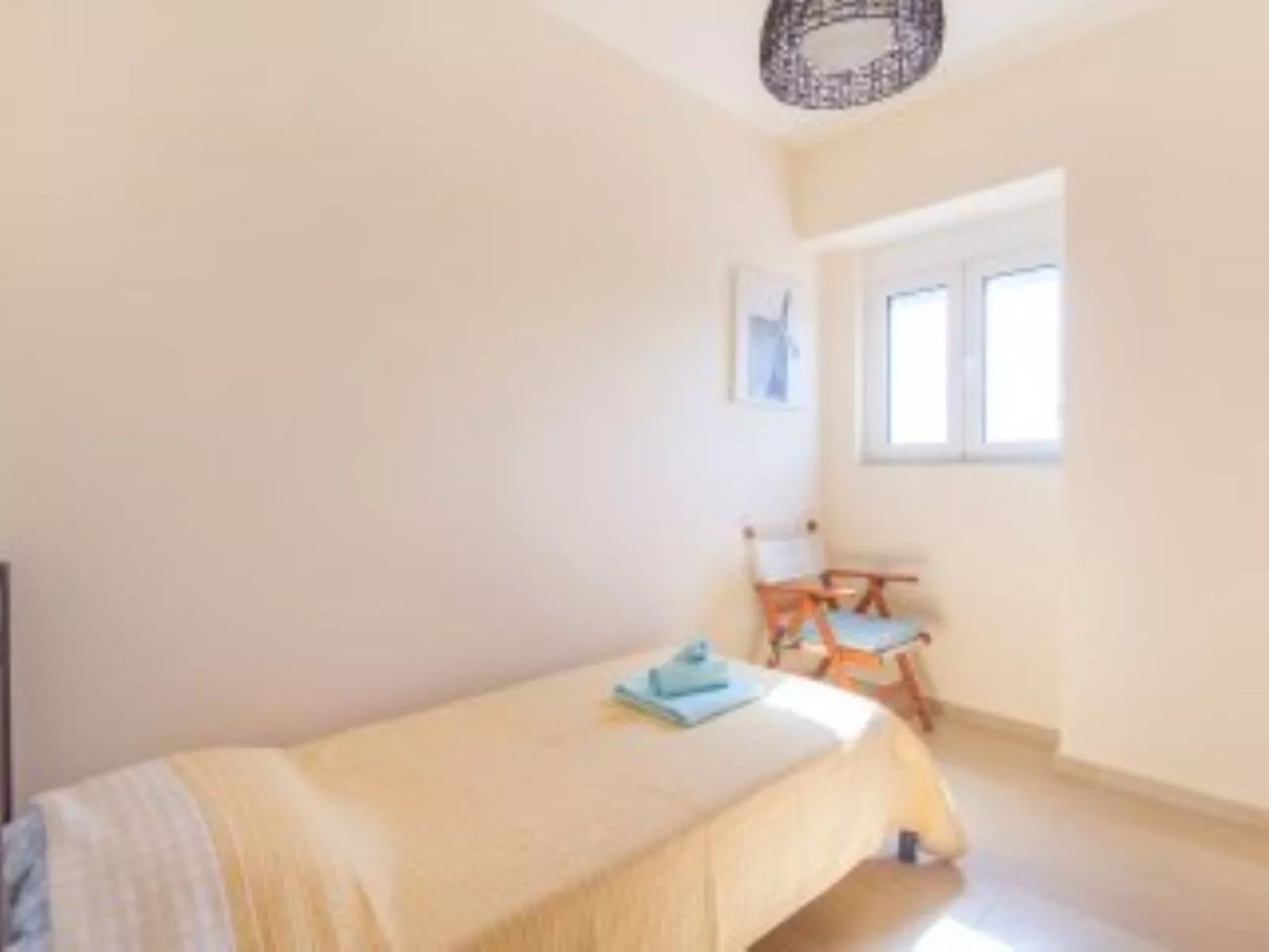 Verona Villa Pool-Inside