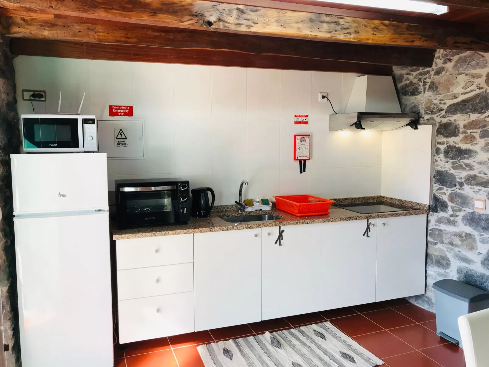 Casa Lugar da Ribeira mit Dachterrasse-Dedans