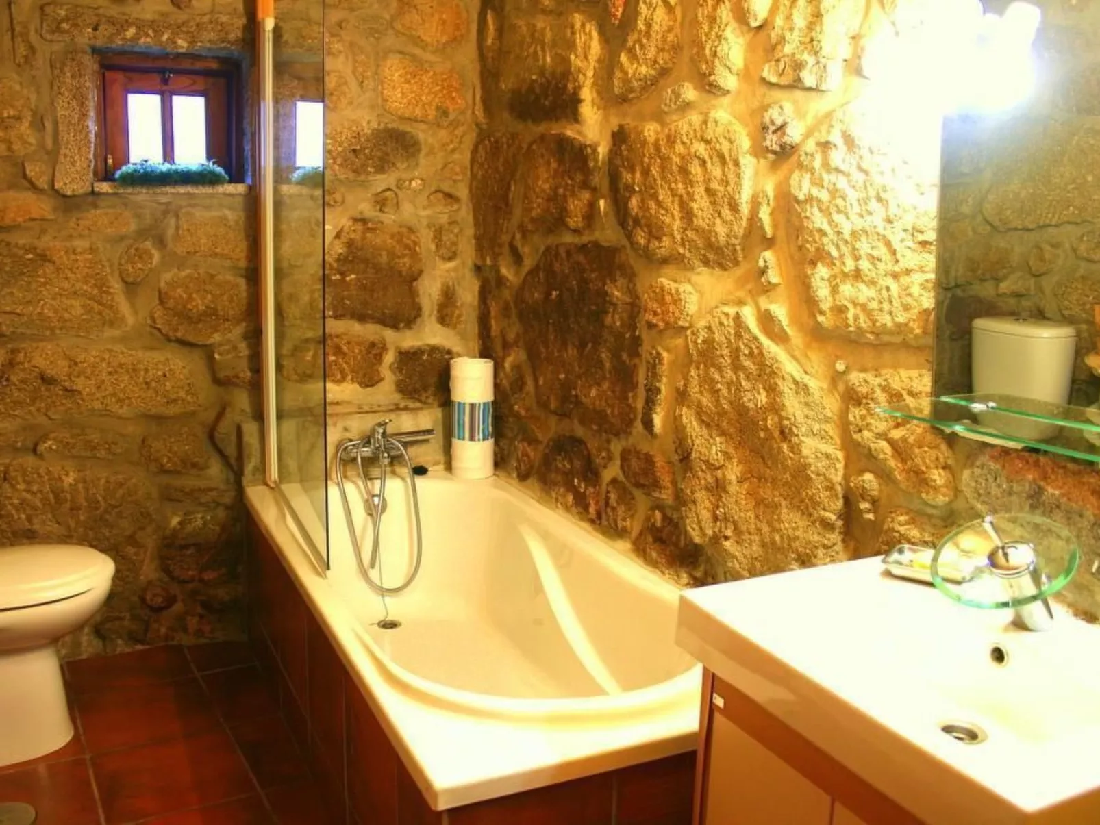 Ländliche Finca "Casa da Rocha"-Image-tags.info