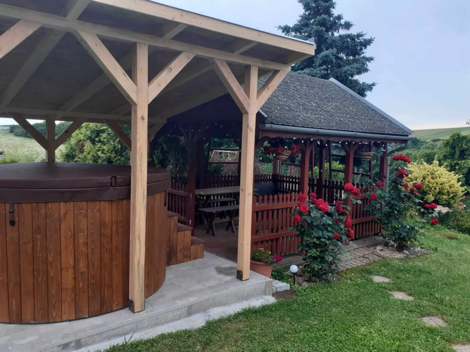 Legedi Ház-Image-tags.info