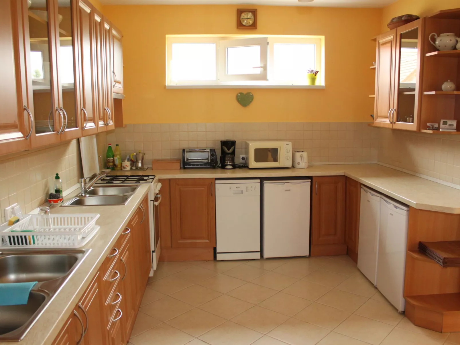 Hétkanyar Vendégház-Drinnen