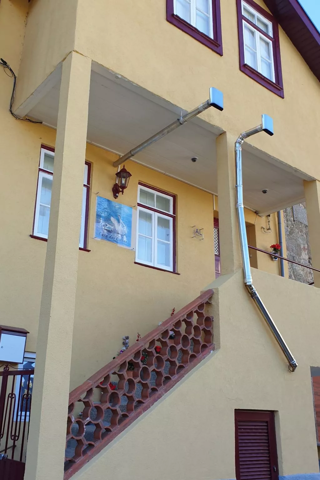 "Haus der Schwäne" - Geopark Serra da Estrela-Outside