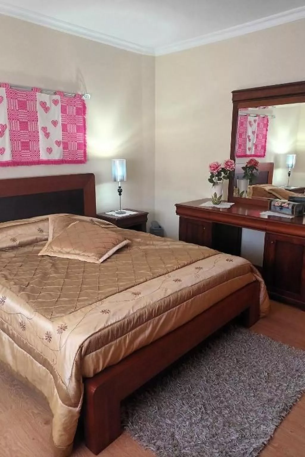 Geräumiges Haus in der Nähe von Angra do Heroismo-Drinnen