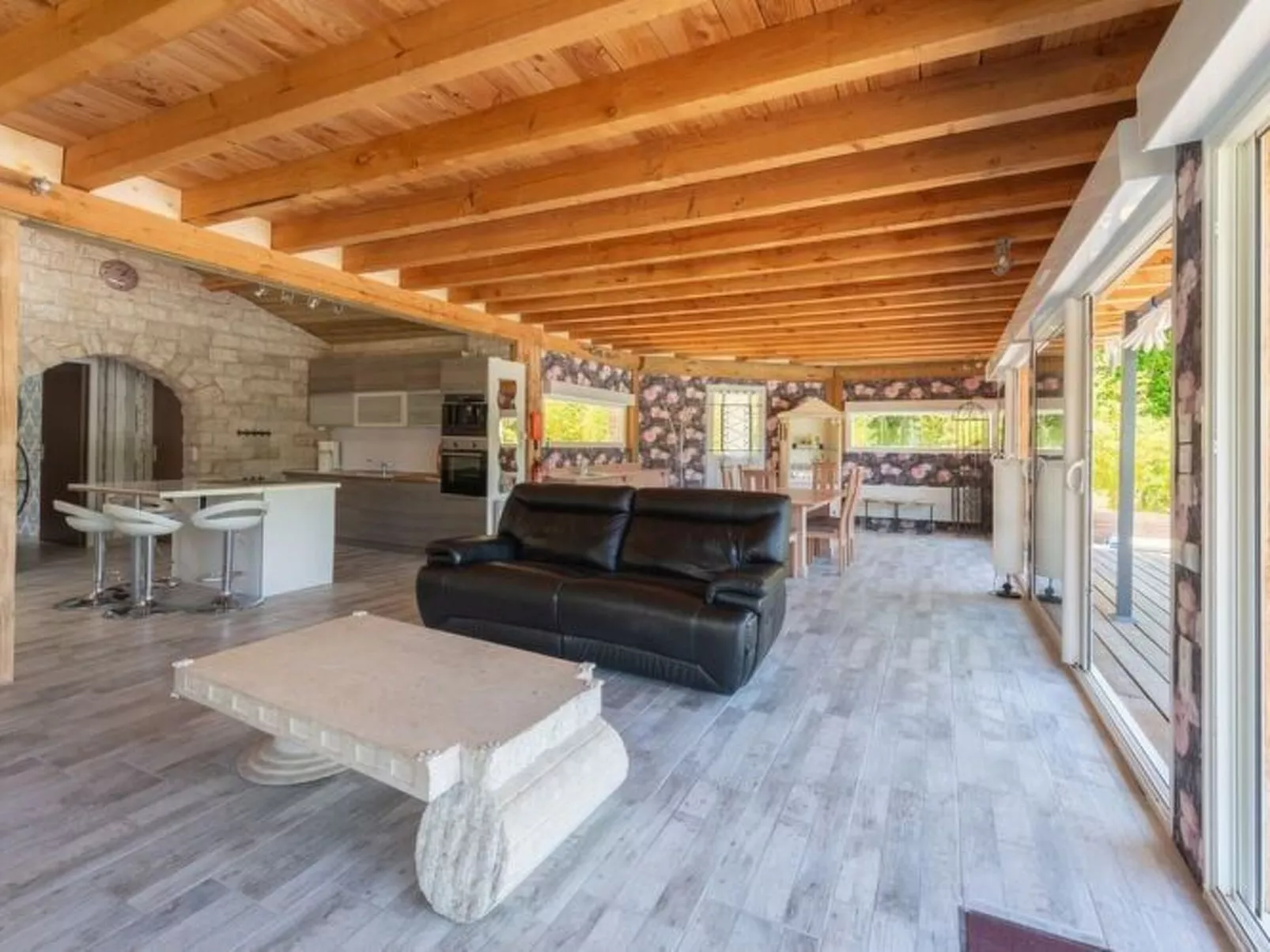 Mit Privatpool in Gagnieres-Drinnen