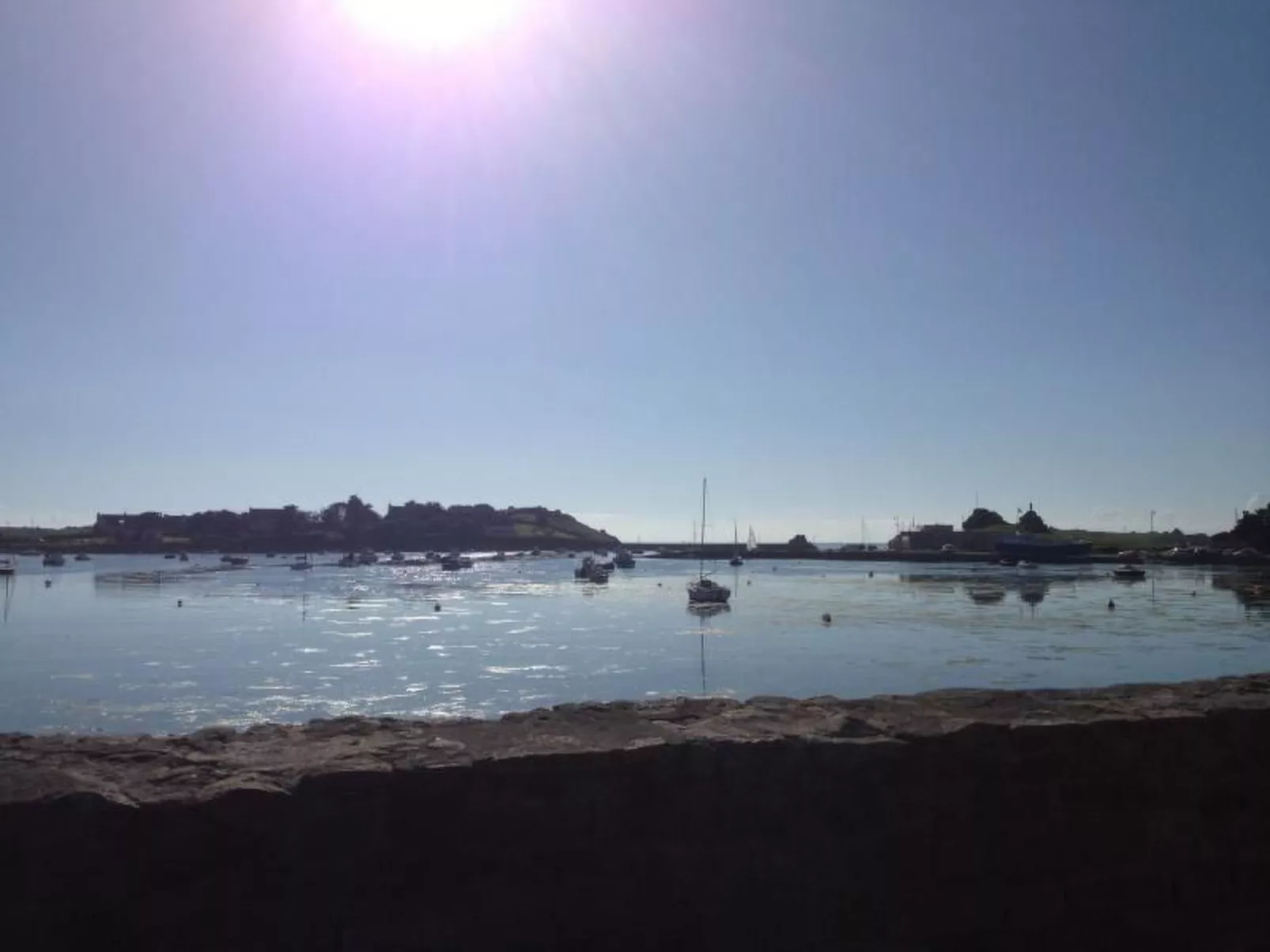 Ebenerdiges Haus am Meer-Draußen