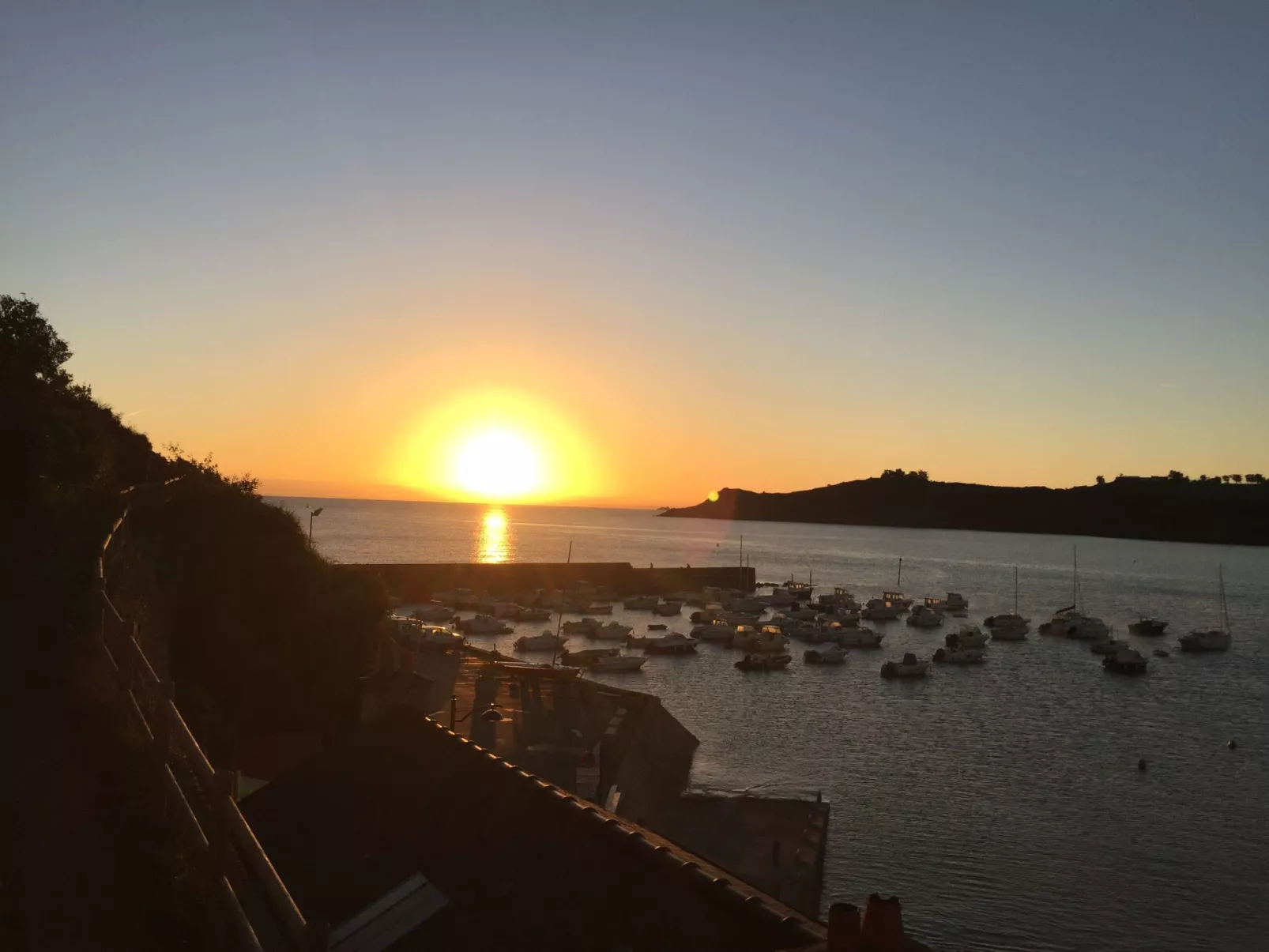 Villa "Ker House" mit Blick auf das Wasser-Outside