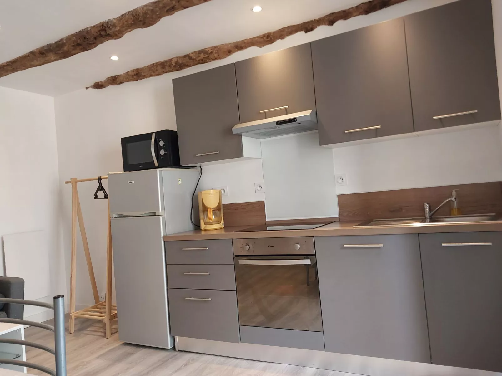 Nebengebäude mit lokalem Charme-Inside