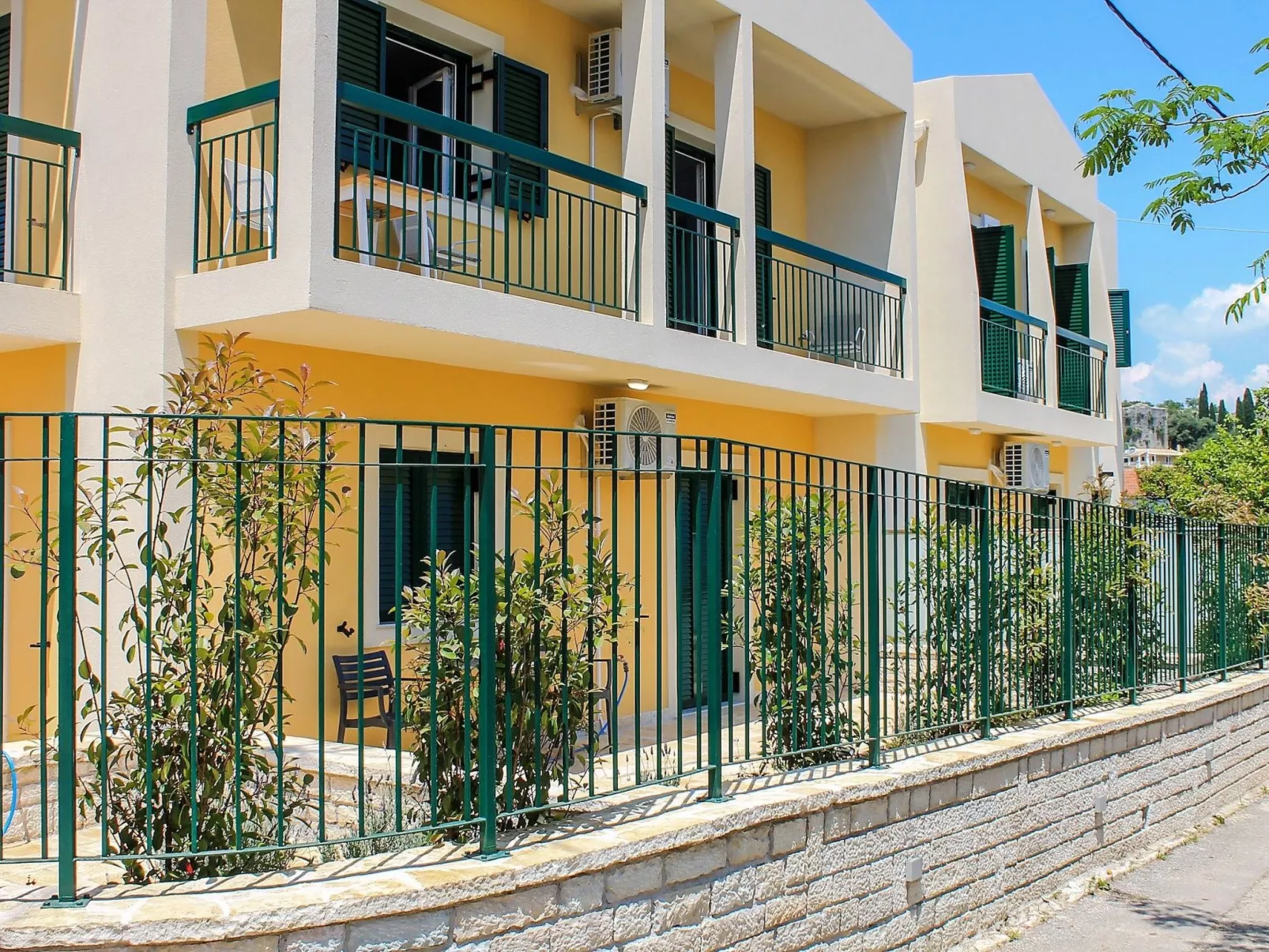 Stilvolle Wohnung im ersten Stock Wave Eksi in Kassiopi-Dehors