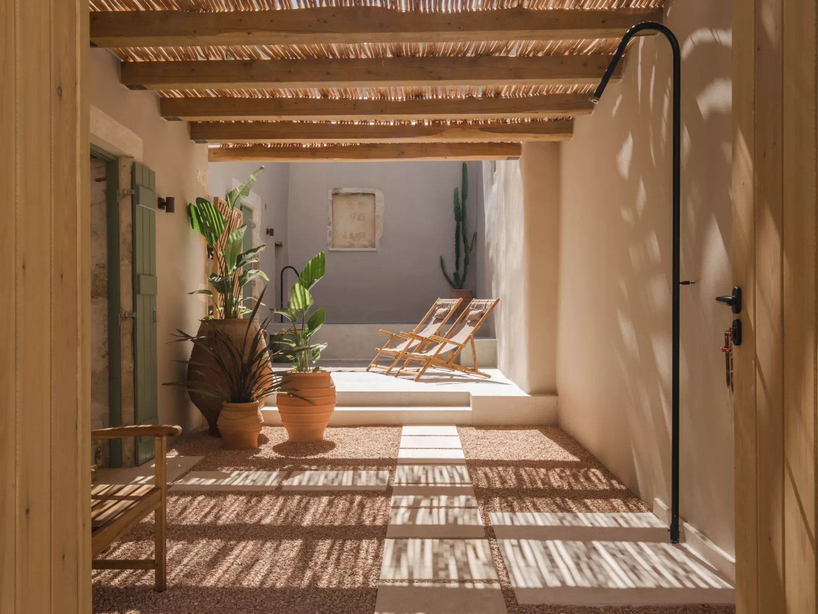 Haus Vindemia-Outside