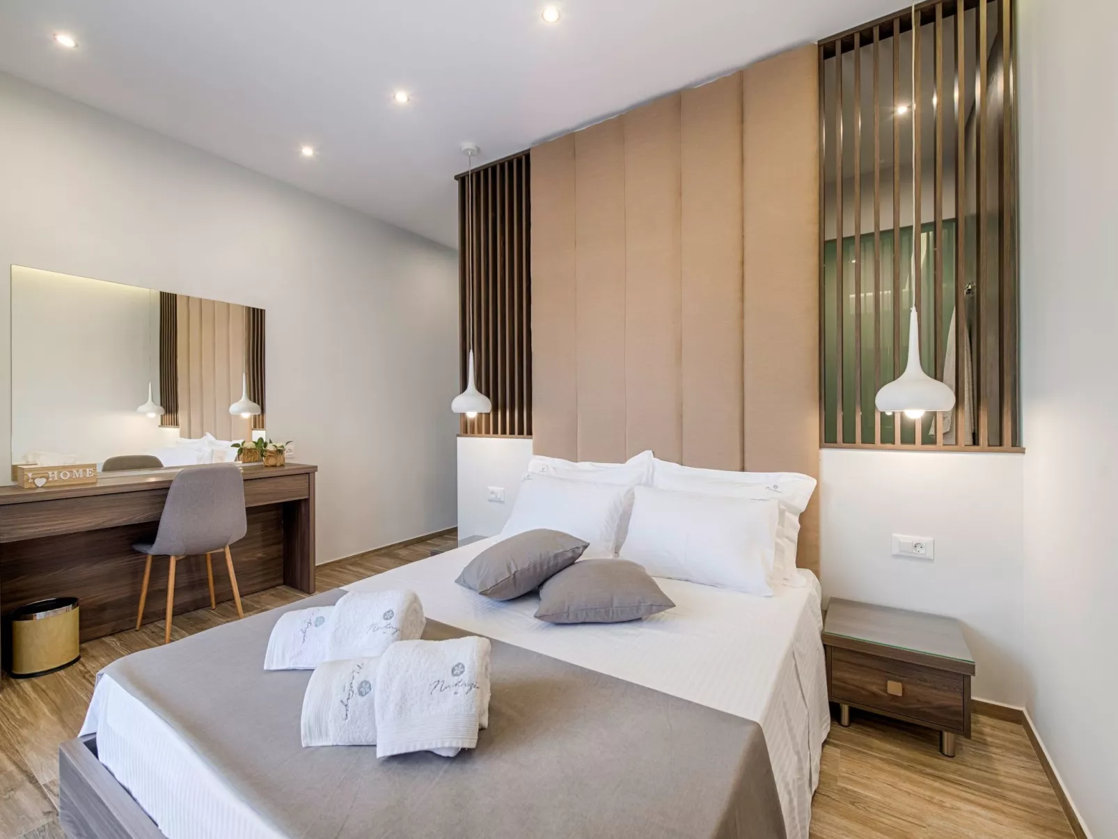 Nastazia Luxury Beach House-Image-tags.info