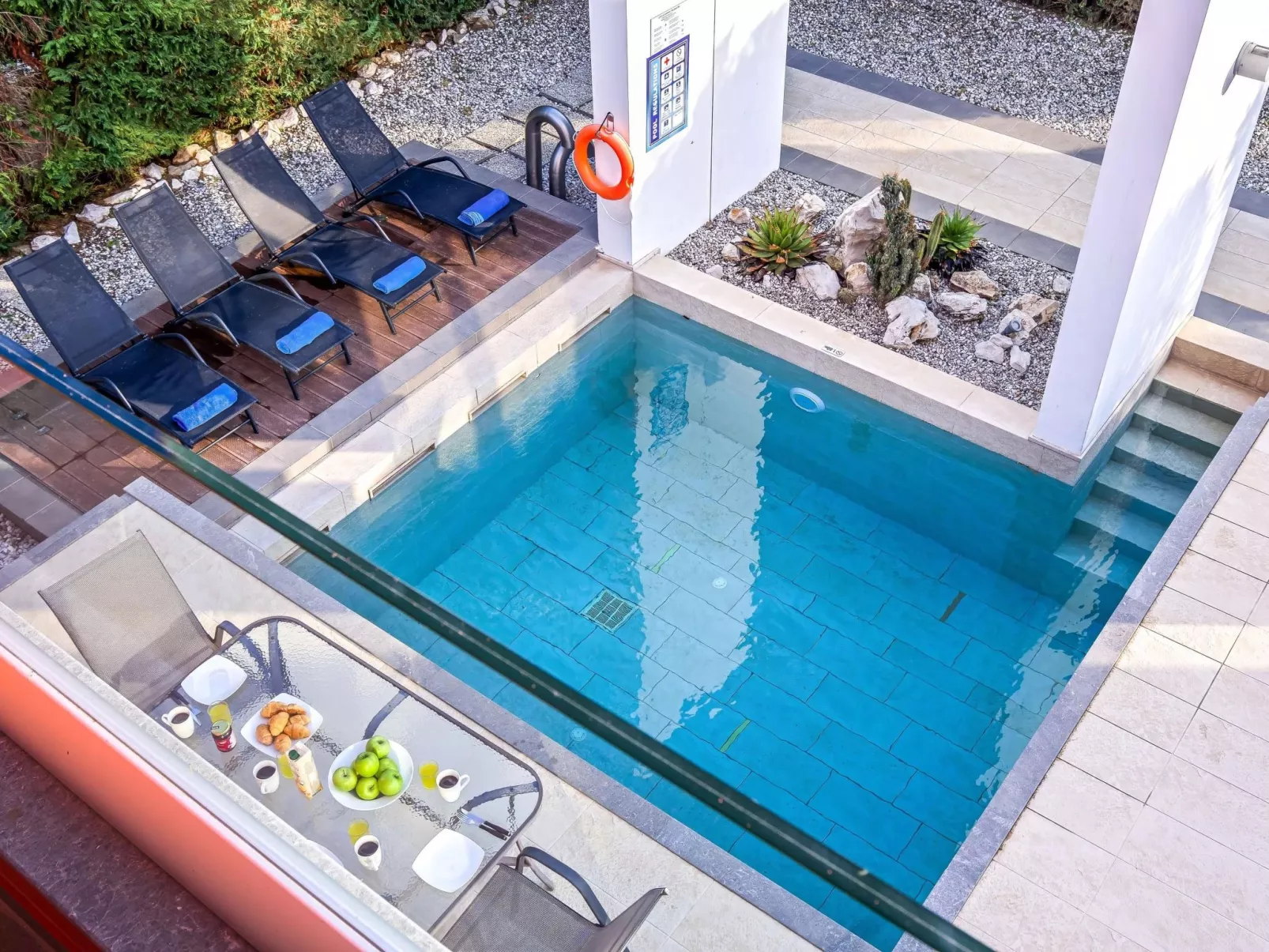 Charmante Mandelvilla auf der Insel Rhodos-Dehors