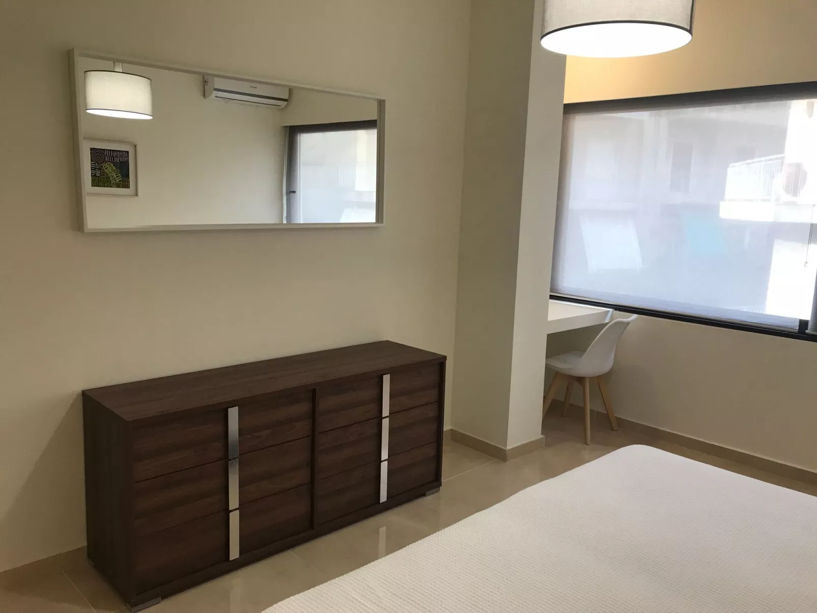 Stilvolle 2 Schlafzimmer, nur wenige Schritte von Fokionos Negri-Drinnen