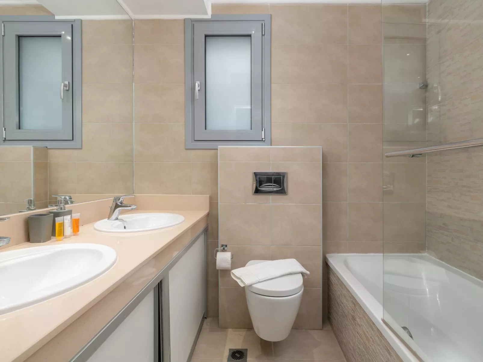 Moderne Luxusvilla-Dedans