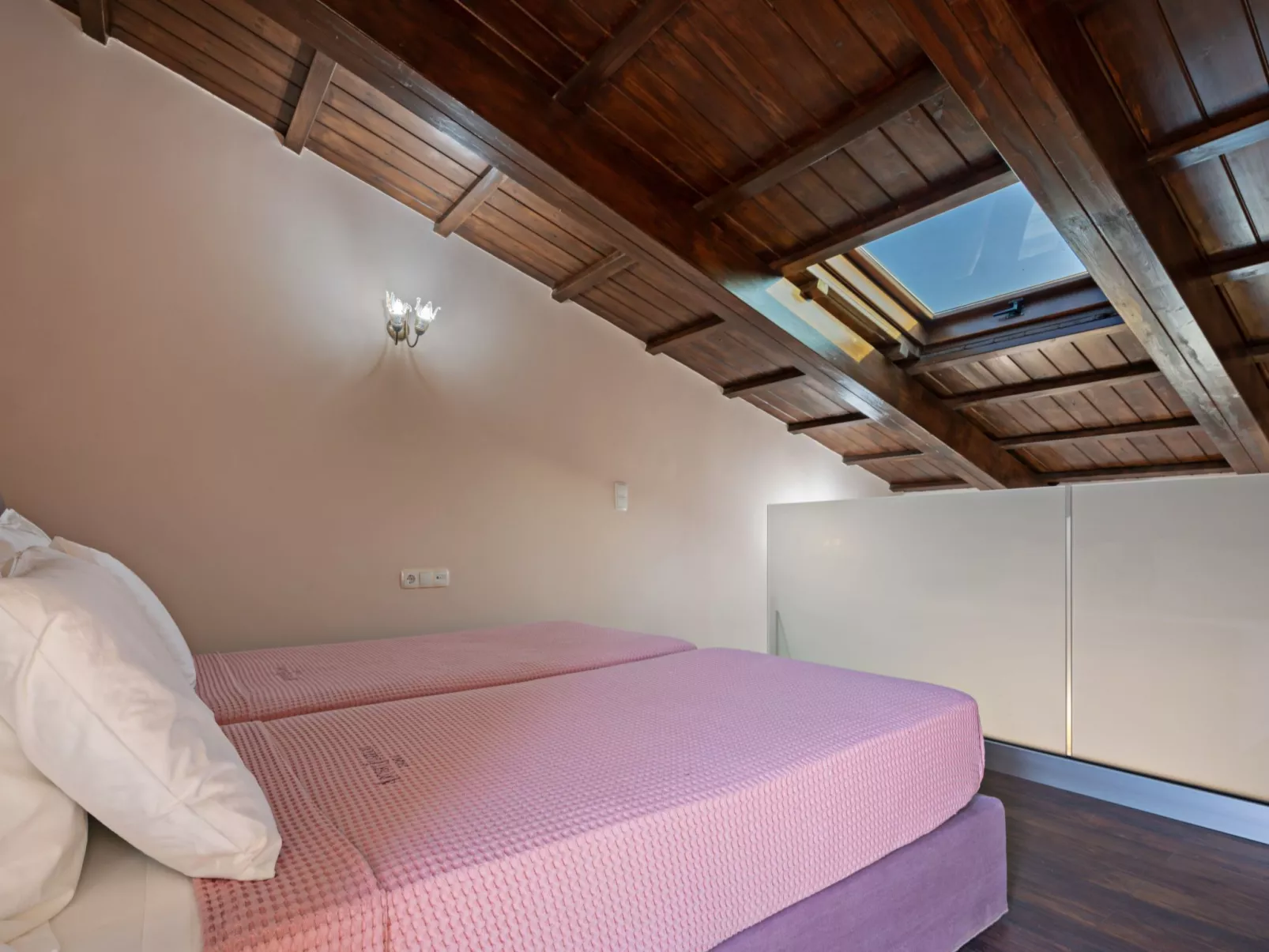 Kostenloses Frühstück, Pools, Kinderbereich, für 20 Gäste-Drinnen