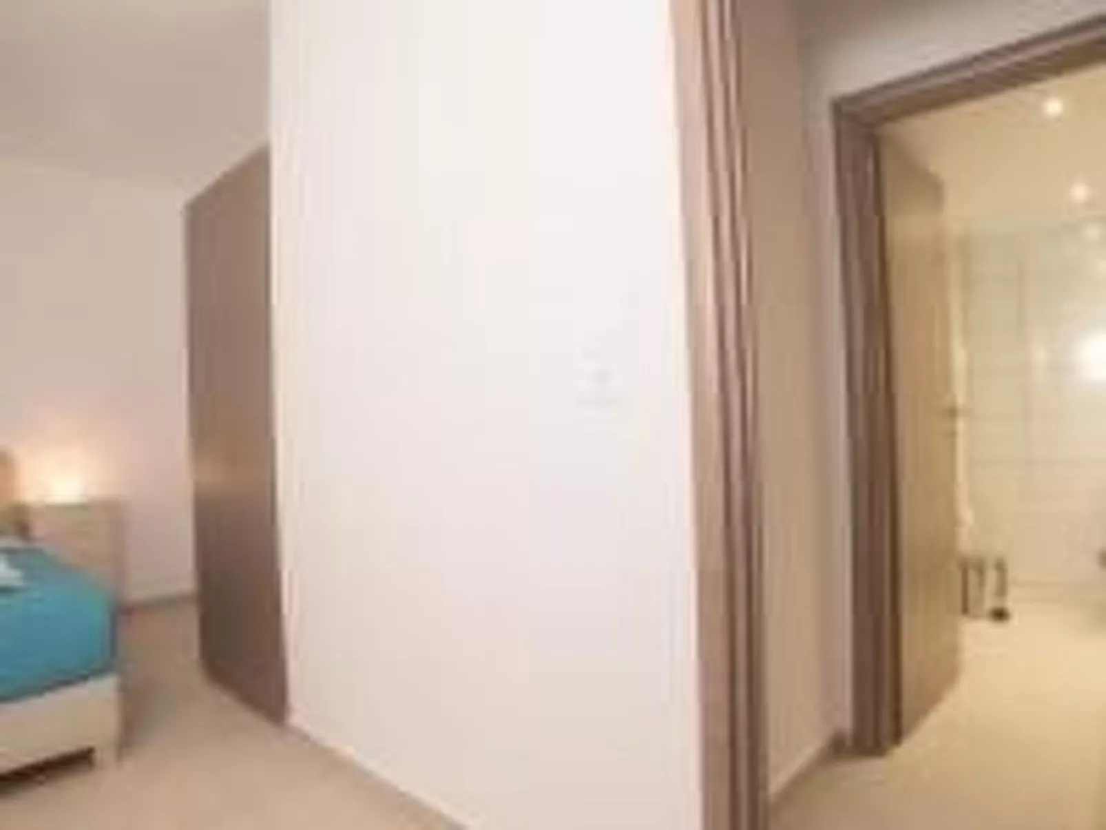 "Mimosa" direkt am Strand-Drinnen