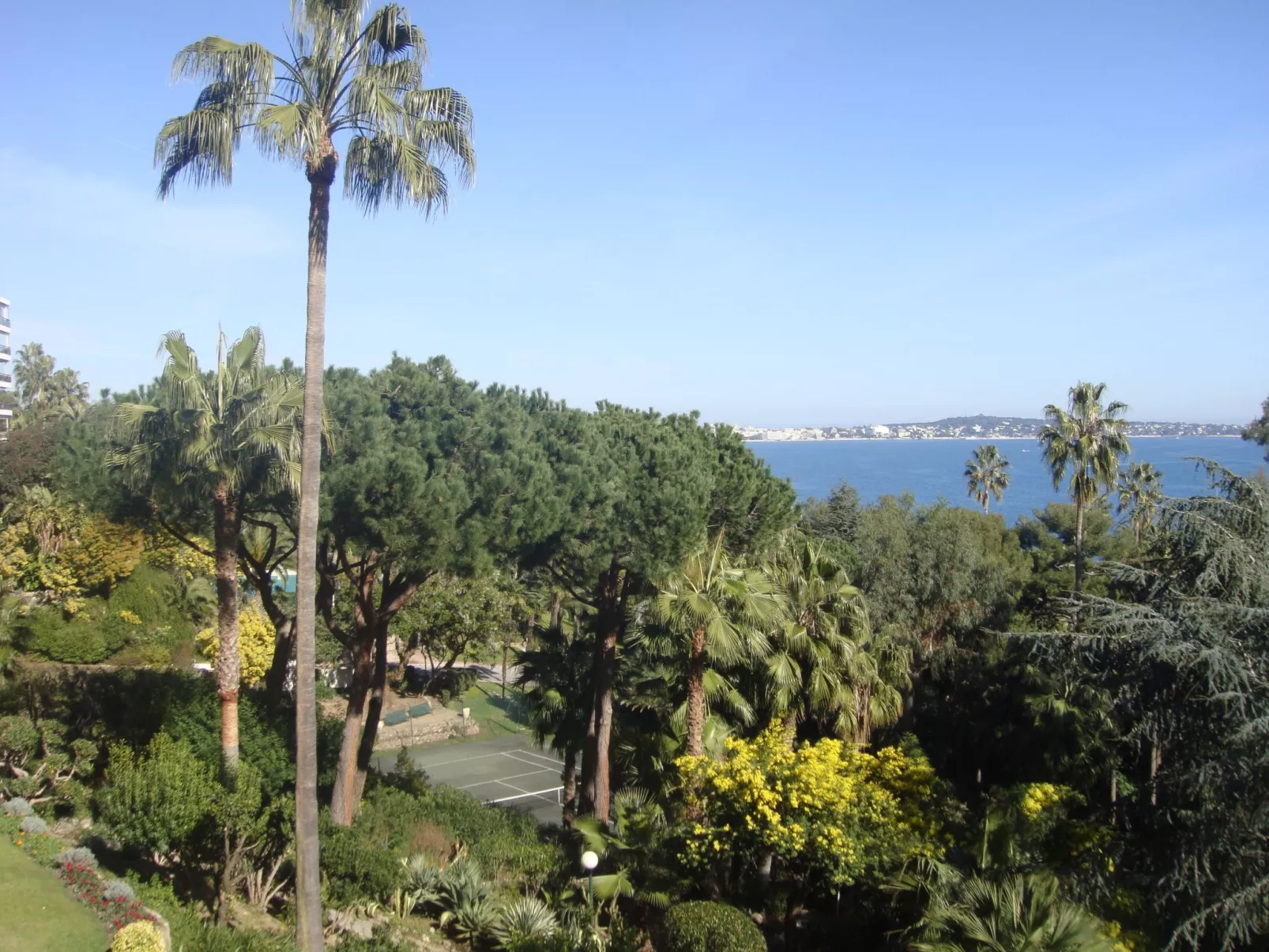 Studio Vue mer standing proche Cannes-Draußen