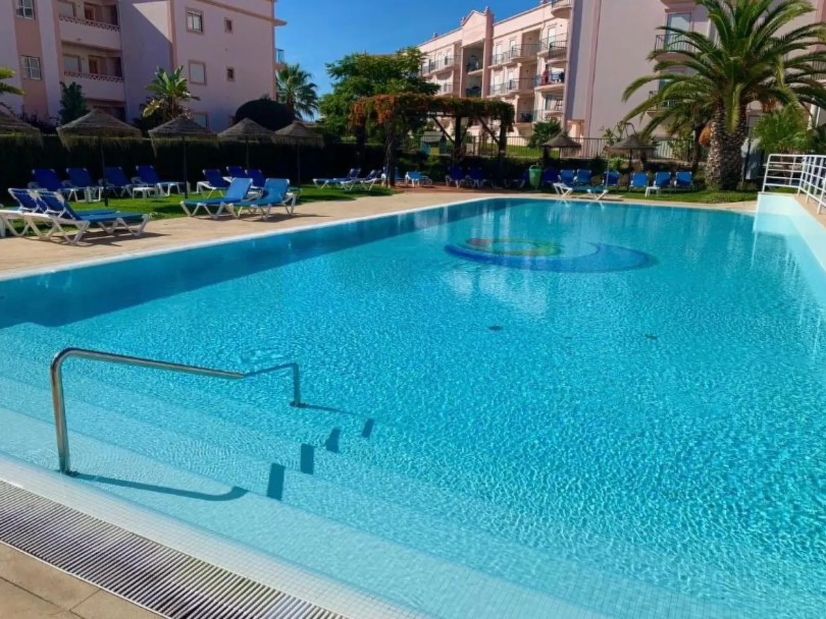 Wohnung mit Meerblick , mitten im Zentrum von Luz-Draußen