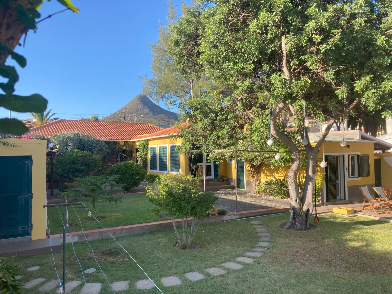 "Ines" mit Terrasse-Outside