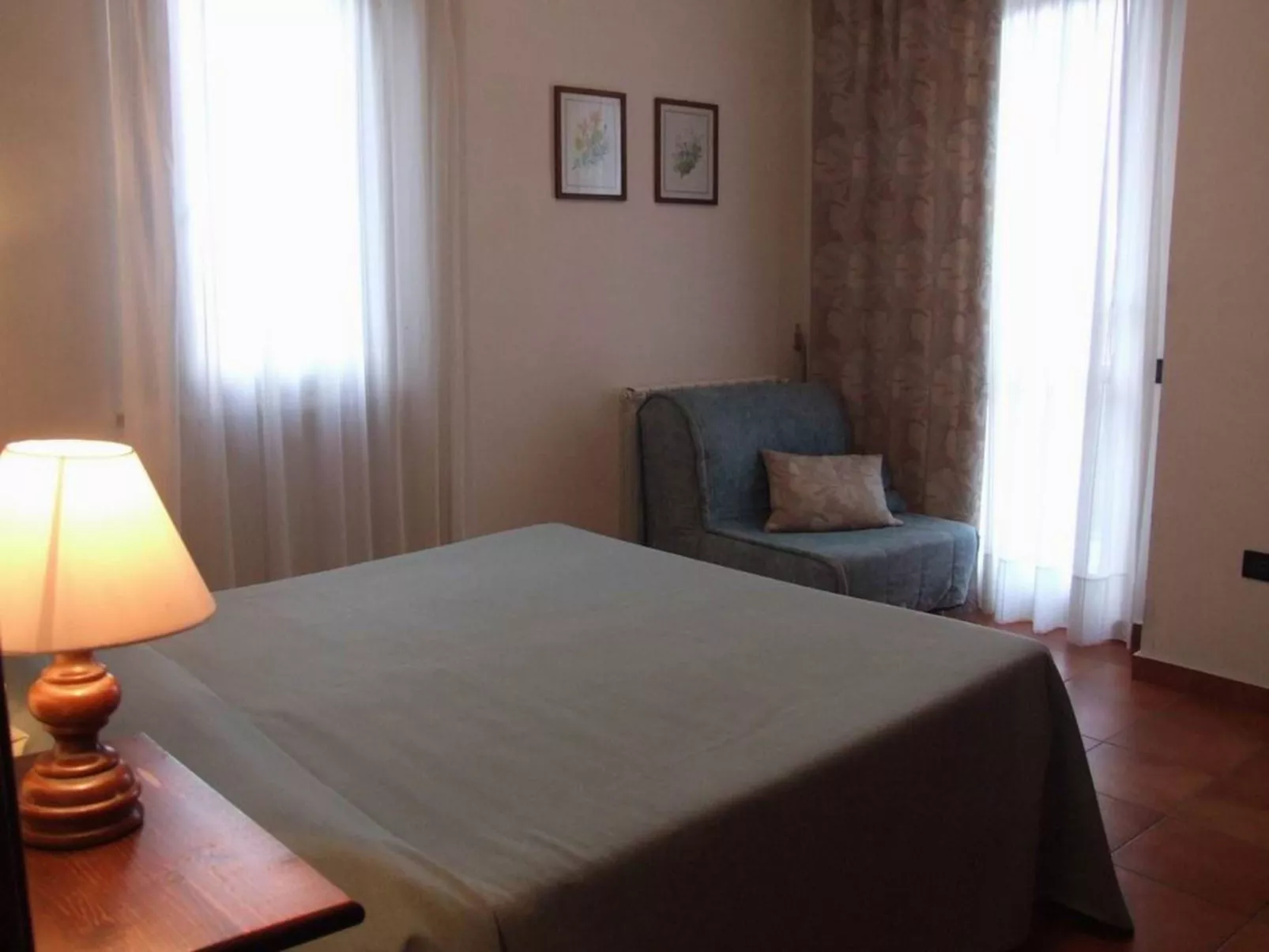 Villa 'Castagno' mit Pool-Drinnen