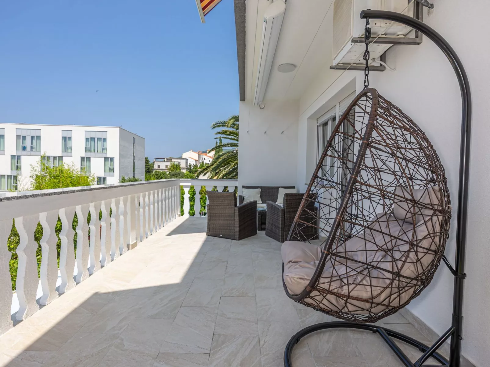 "Luxuswohnung"-Dedans