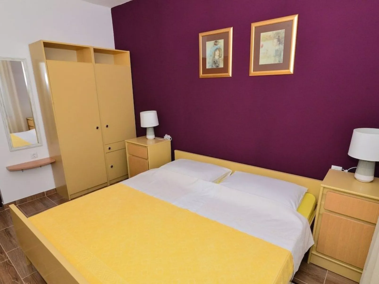 Komfortable Wohnung in der Nähe des Sandstrandes-Dedans