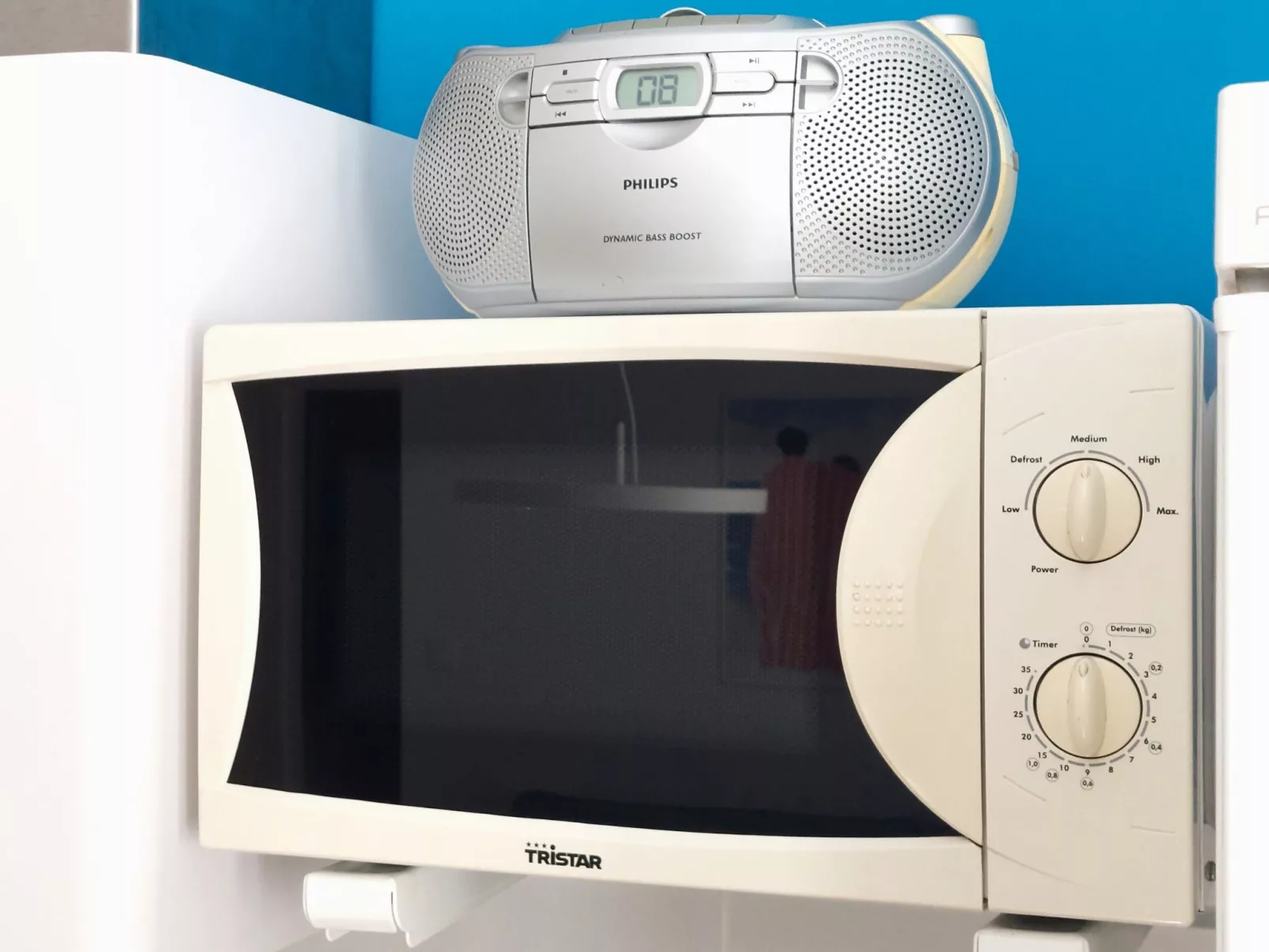 Sonniger Rückzugsort mit Privatparkplatz-Dedans