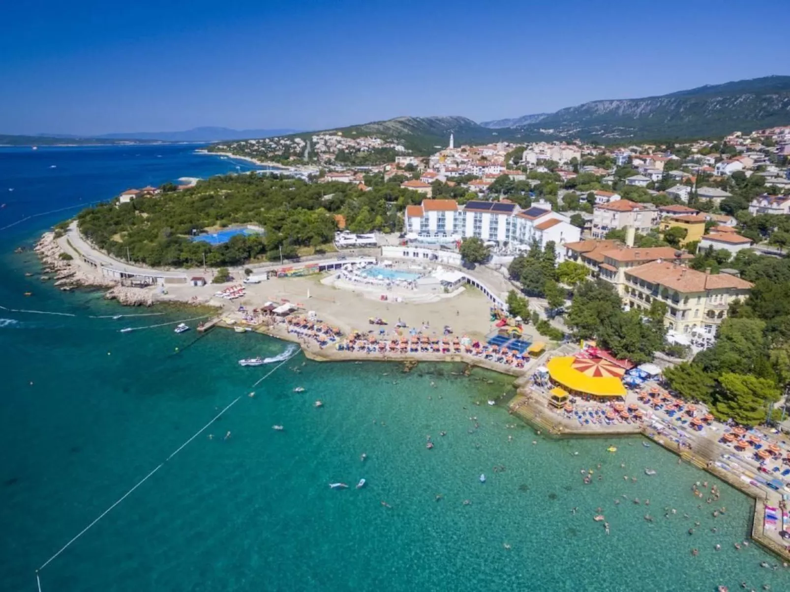 Casa di Nika - charmante Steinvilla mit beheiztem Pool-Draußen