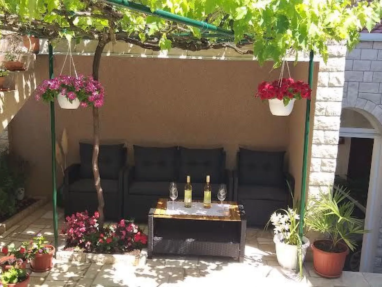 Apartman Oliva ****-Image-tags.info