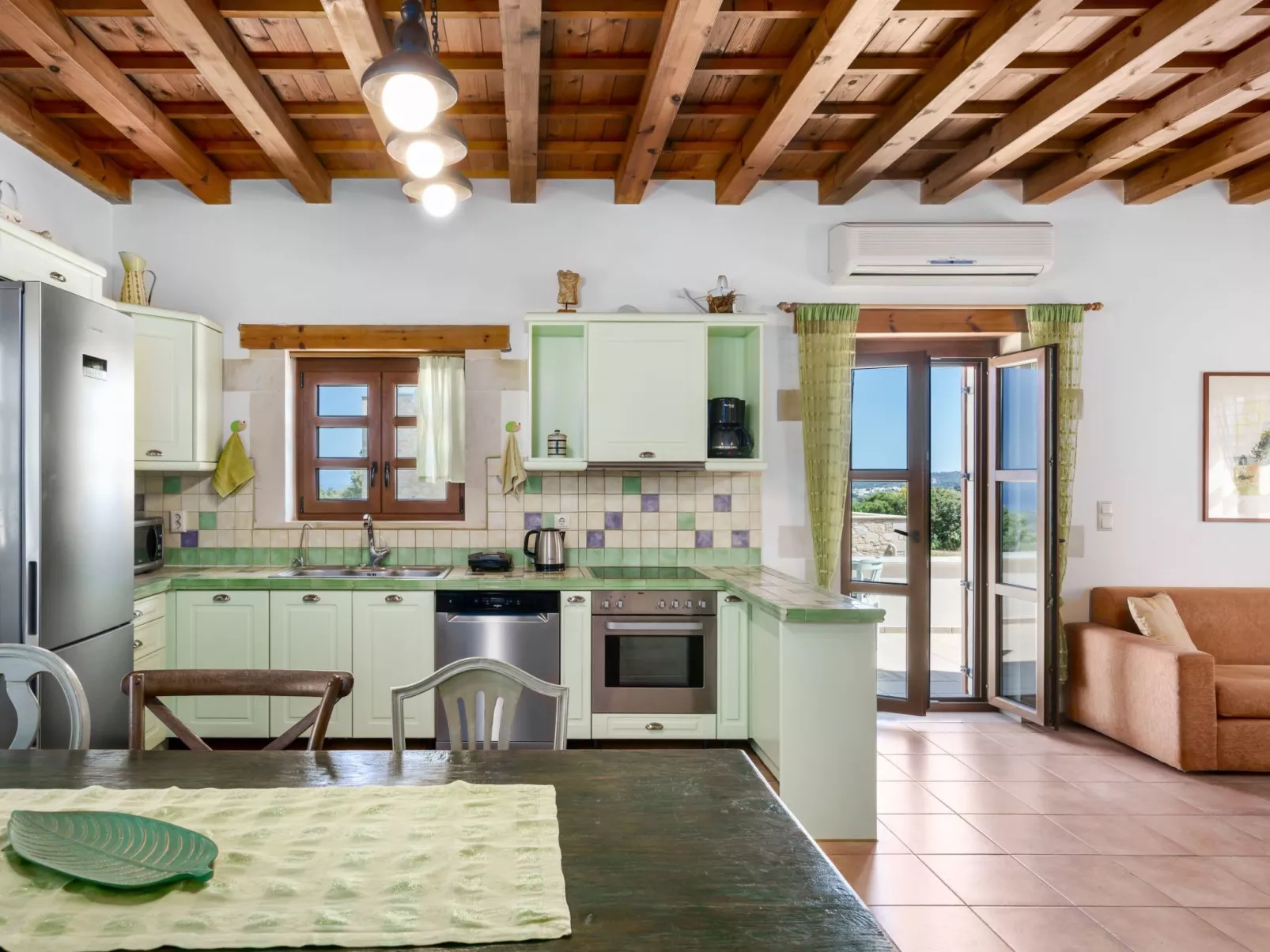 Villa "Arodamos" mit Garten, Grill und Terrasse-Image-tags.info