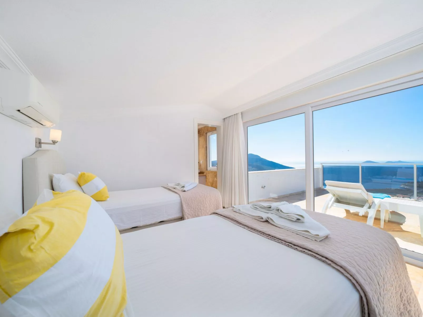 Luxuriöse Villa mit Meerblick in Kalkan Kalamar-Inside