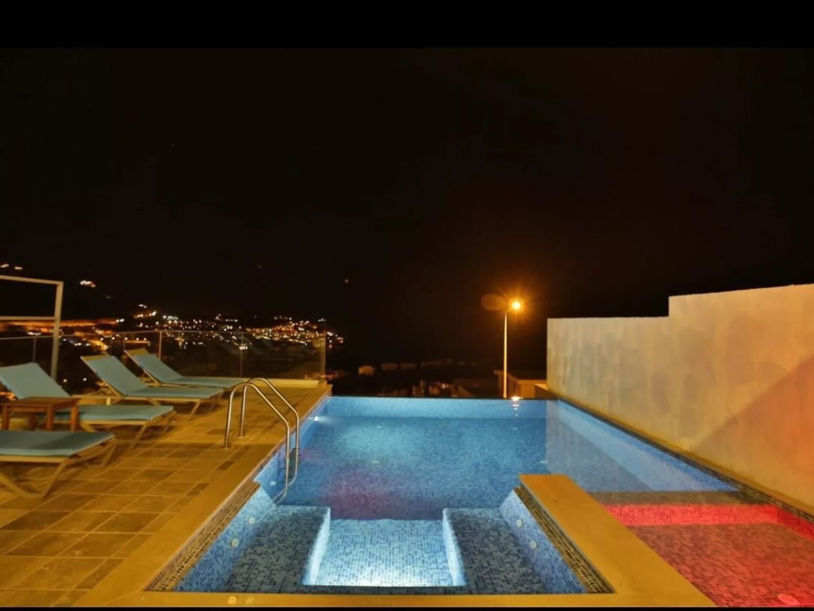 Villa Pool 2 mit Meerblick-Draußen