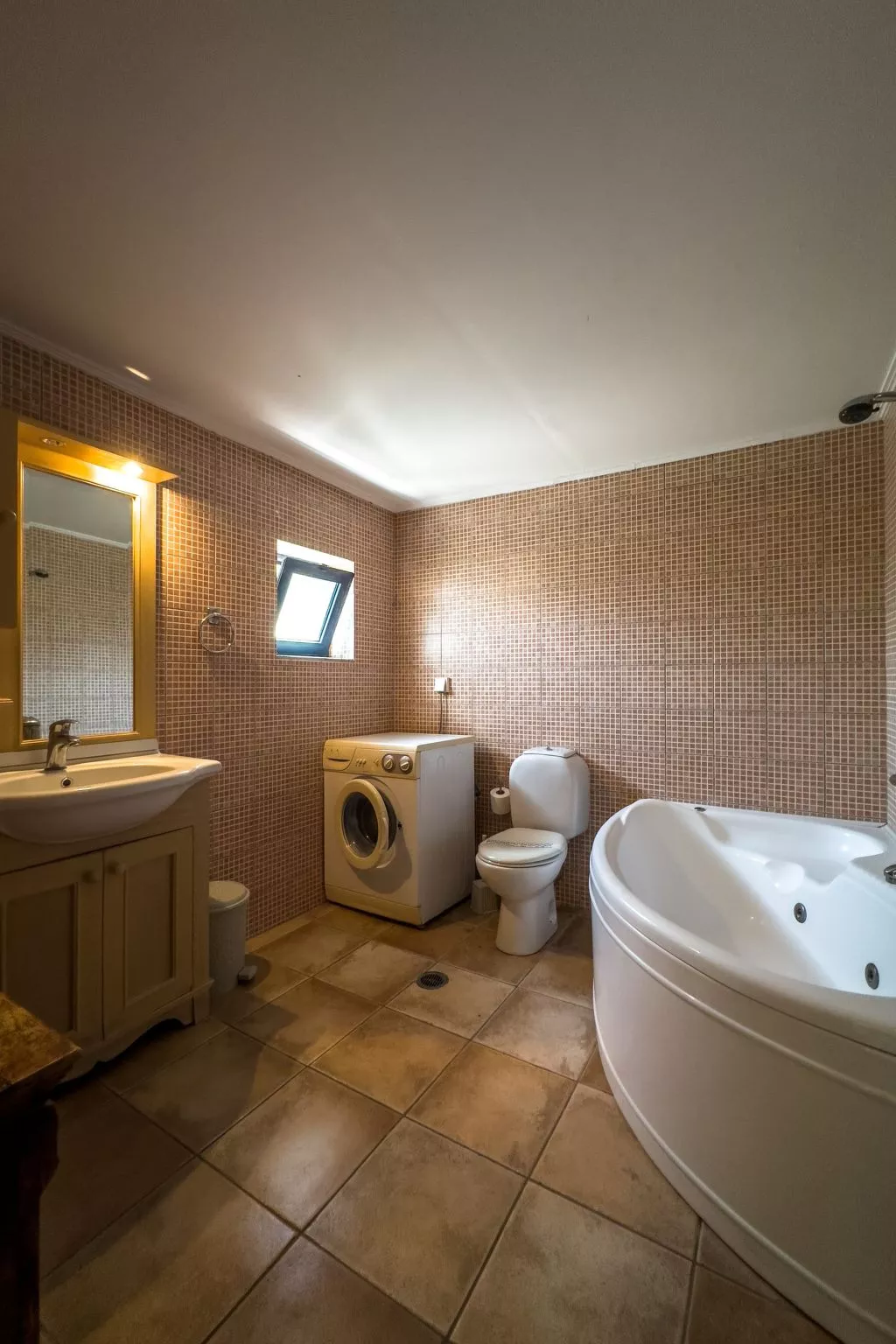 Niriides Villas_ Thetis_ 3-Schlafzimmer privater Pool-Inside