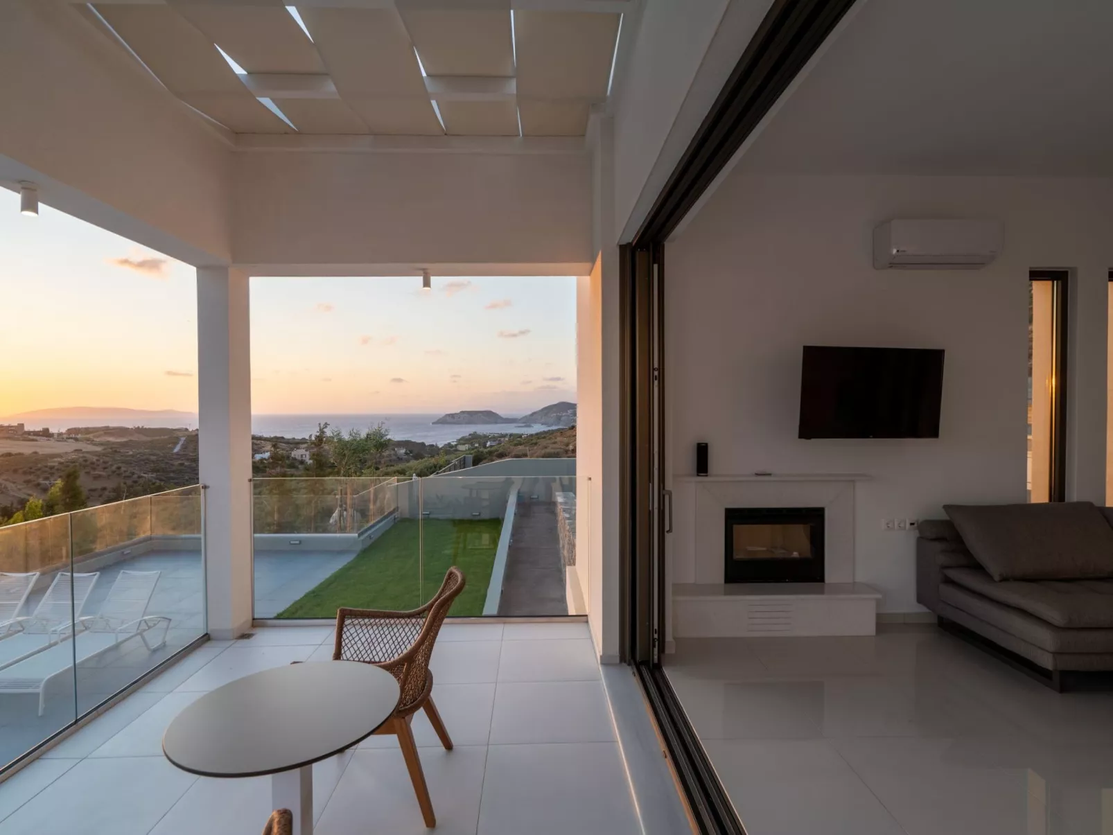 Villa Hara - Agia PElagia-Dedans