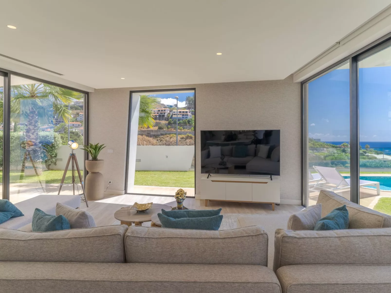 Luxus-Diamantenhaus-Dedans