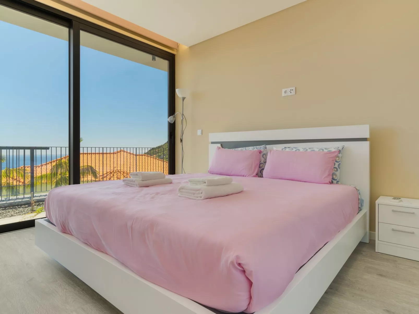 Bucht Calheta Villa-Image-tags.info