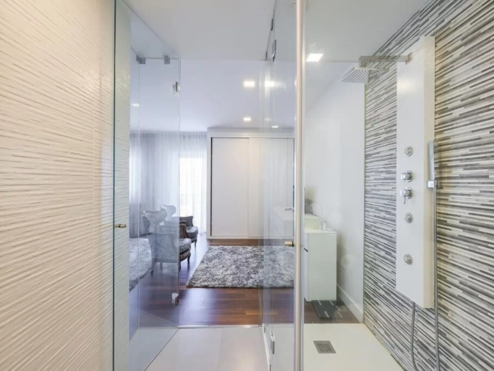 Wisteria Guest House, Kostenloses Parken - Aveiro-Drinnen