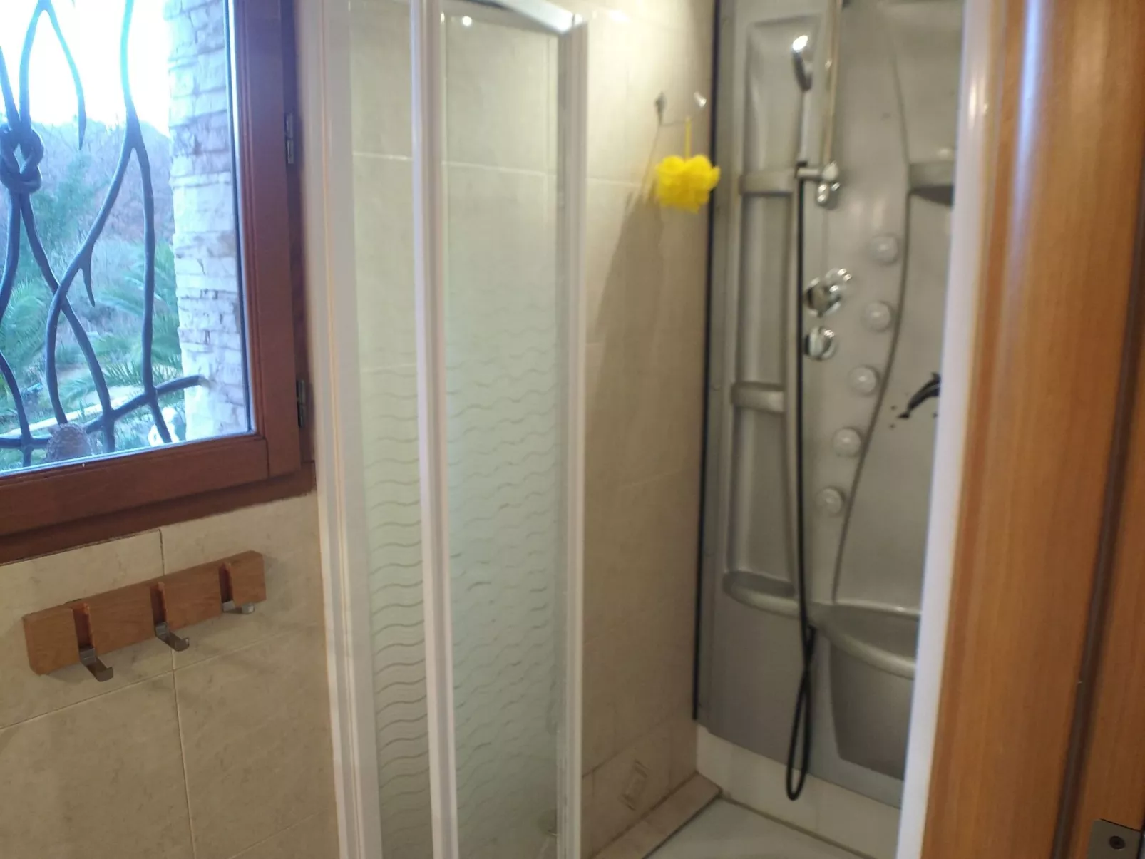 "Villa Sculpture" mit Terrasse-Inside