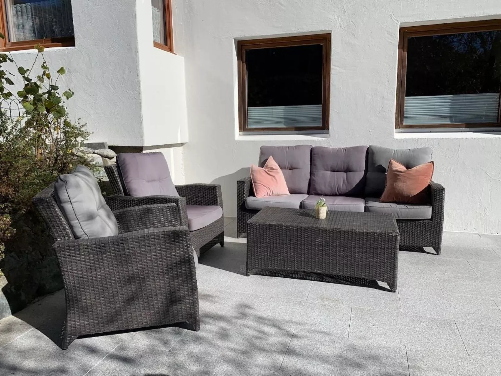 Yvonne Mayer-Outside